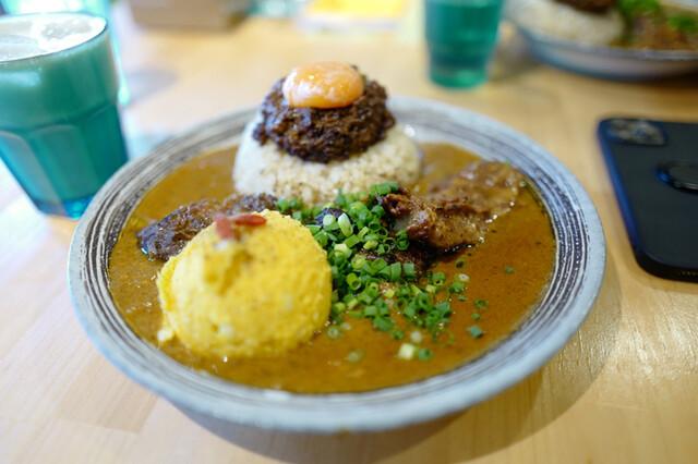 吉田カレーの画像