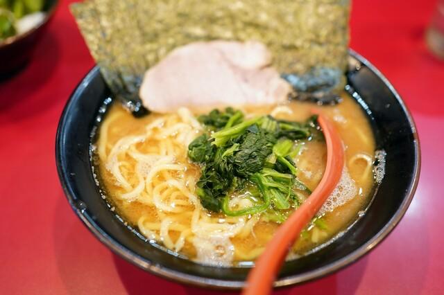 横浜ラーメンおか本の画像
